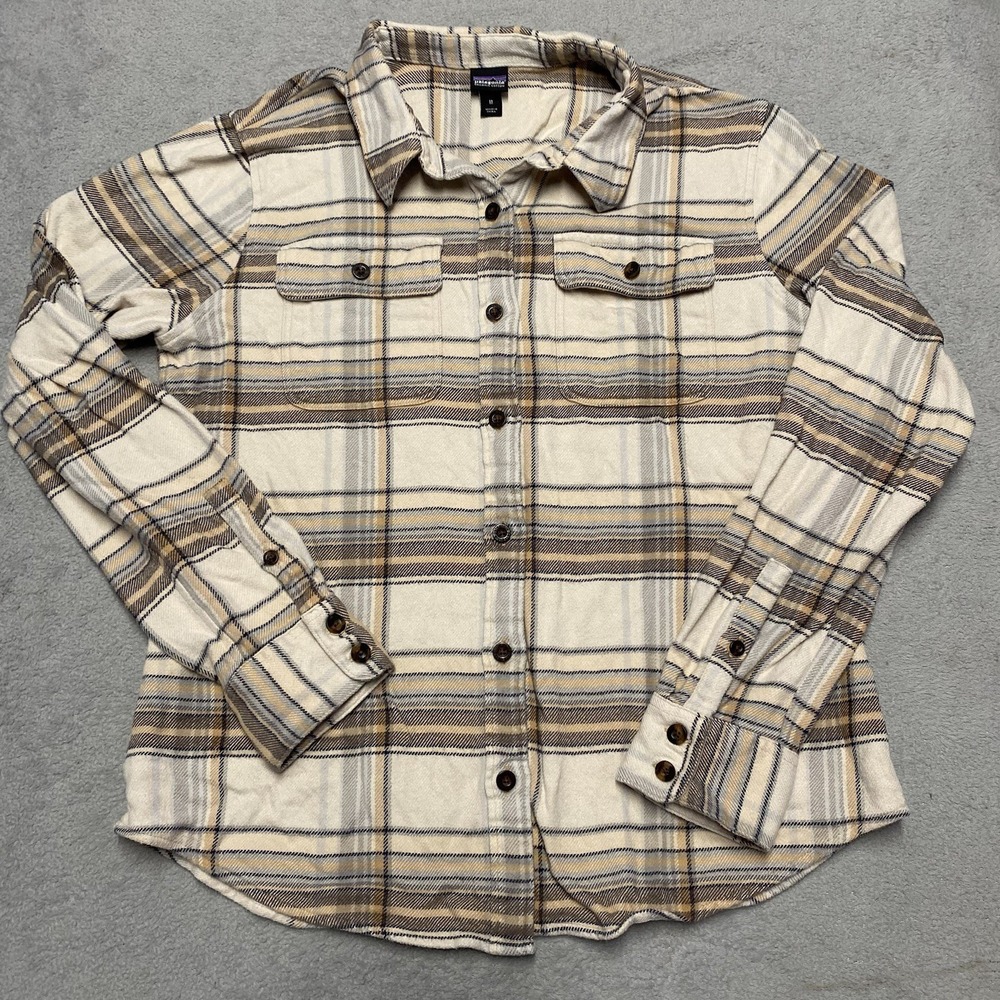 Patagonia Beige Plaid Button-Up Shirt Jacket